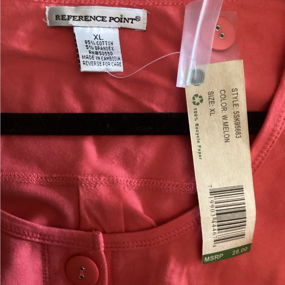 Button down top - Picture 2 of 3